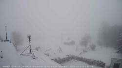 Pohled na jih, hrad Trosky