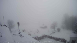 Pohled na jih, hrad Trosky