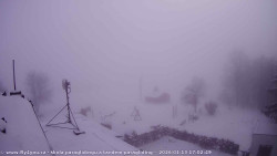 Pohled na jih, hrad Trosky