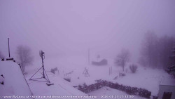 Pohled na jih, hrad Trosky