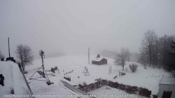 Pohled na jih, hrad Trosky