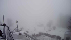 Pohled na jih, hrad Trosky