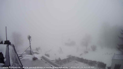 Pohled na jih, hrad Trosky