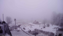 Pohled na jih, hrad Trosky