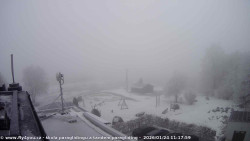 Pohled na jih, hrad Trosky