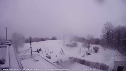 Pohled na jih, hrad Trosky