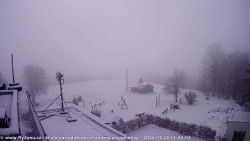 Pohled na jih, hrad Trosky