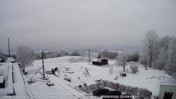 Pohled na jih, hrad Trosky