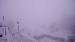 Pohled na jih, hrad Trosky