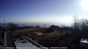 Kozákov - Pohled na jih, hrad Trosky - 3.3.2026 v 15:45 Kozákov - Pohled na jih, hrad Trosky - 3.3.2026 v 15:45