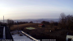 Pohled na jih, hrad Trosky