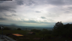 Pohled na jih, hrad Trosky