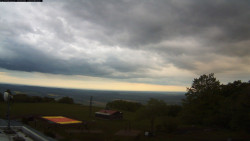 Pohled na jih, hrad Trosky
