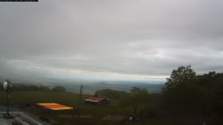 Pohled na jih, hrad Trosky