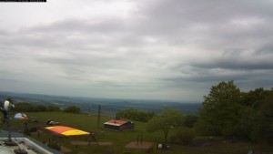 Kozákov - Pohled na jih, hrad Trosky - 16.5.2026 v 07:00 Kozákov - Pohled na jih, hrad Trosky - 16.5.2026 v 07:00