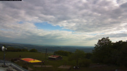 Pohled na jih, hrad Trosky