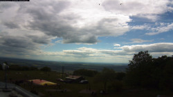 Pohled na jih, hrad Trosky