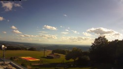 Pohled na jih, hrad Trosky