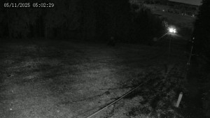 Lyžařský areál Hradiště - Sjezdovka - 5.11.2025 v 05:02 Lyžařský areál Hradiště - Sjezdovka - 5.11.2025 v 05:02