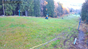 Lyžařský areál Hradiště - Sjezdovka - 5.11.2025 v 07:15 Lyžařský areál Hradiště - Sjezdovka - 5.11.2025 v 07:15