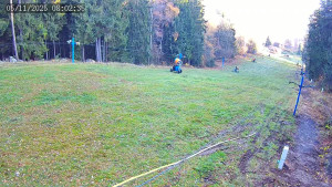 Lyžařský areál Hradiště - Sjezdovka - 5.11.2025 v 08:02 Lyžařský areál Hradiště - Sjezdovka - 5.11.2025 v 08:02