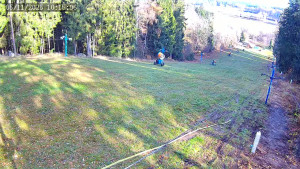 Lyžařský areál Hradiště - Sjezdovka - 5.11.2025 v 10:15 Lyžařský areál Hradiště - Sjezdovka - 5.11.2025 v 10:15