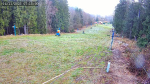 Lyžařský areál Hradiště - Sjezdovka - 14.11.2025 v 07:15 Lyžařský areál Hradiště - Sjezdovka - 14.11.2025 v 07:15