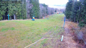 Lyžařský areál Hradiště - Sjezdovka - 14.11.2025 v 11:02 Lyžařský areál Hradiště - Sjezdovka - 14.11.2025 v 11:02
