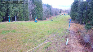 Lyžařský areál Hradiště - Sjezdovka - 14.11.2025 v 11:15 Lyžařský areál Hradiště - Sjezdovka - 14.11.2025 v 11:15