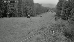 Lyžařský areál Hradiště - Sjezdovka - 14.11.2025 v 16:45 Lyžařský areál Hradiště - Sjezdovka - 14.11.2025 v 16:45