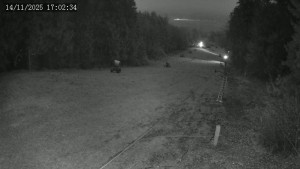 Lyžařský areál Hradiště - Sjezdovka - 14.11.2025 v 17:02 Lyžařský areál Hradiště - Sjezdovka - 14.11.2025 v 17:02