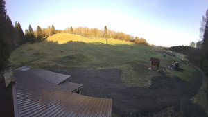 Skiareál Kozí pláně - Sjezdovka - 5.4.2026 v 07:15 Skiareál Kozí pláně - Sjezdovka - 5.4.2026 v 07:15