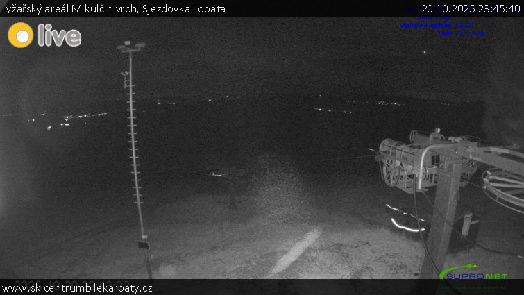 Lyžařský areál Mikulčin vrch - Sjezdovka Lopata - 20.10.2025 v 23:45 Lyžařský areál Mikulčin vrch - Sjezdovka Lopata - 20.10.2025 v 23:45