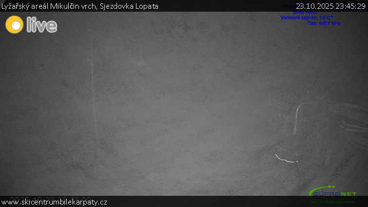 Lyžařský areál Mikulčin vrch - Sjezdovka Lopata - 23.10.2025 v 23:45 Lyžařský areál Mikulčin vrch - Sjezdovka Lopata - 23.10.2025 v 23:45