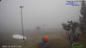 Lyžařský areál Mikulčin vrch - Sjezdovka Lopata - 14.12.2025 v 07:15 Lyžařský areál Mikulčin vrch - Sjezdovka Lopata - 14.12.2025 v 07:15