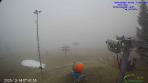 Lyžařský areál Mikulčin vrch - Sjezdovka Lopata - 14.12.2025 v 07:45 Lyžařský areál Mikulčin vrch - Sjezdovka Lopata - 14.12.2025 v 07:45