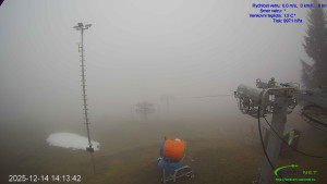 Lyžařský areál Mikulčin vrch - Sjezdovka Lopata - 14.12.2025 v 14:15 Lyžařský areál Mikulčin vrch - Sjezdovka Lopata - 14.12.2025 v 14:15