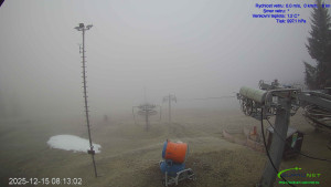 Lyžařský areál Mikulčin vrch - Sjezdovka Lopata - 15.12.2025 v 08:15 Lyžařský areál Mikulčin vrch - Sjezdovka Lopata - 15.12.2025 v 08:15