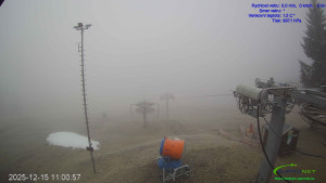 Lyžařský areál Mikulčin vrch - Sjezdovka Lopata - 15.12.2025 v 11:02 Lyžařský areál Mikulčin vrch - Sjezdovka Lopata - 15.12.2025 v 11:02