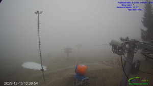 Lyžařský areál Mikulčin vrch - Sjezdovka Lopata - 15.12.2025 v 12:32 Lyžařský areál Mikulčin vrch - Sjezdovka Lopata - 15.12.2025 v 12:32