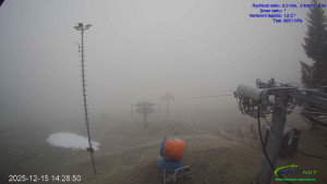 Lyžařský areál Mikulčin vrch - Sjezdovka Lopata - 15.12.2025 v 14:32 Lyžařský areál Mikulčin vrch - Sjezdovka Lopata - 15.12.2025 v 14:32