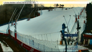 Lyžařské středisko Stupava - Sjezdovka - 13.2.2026 v 07:15 Lyžařské středisko Stupava - Sjezdovka - 13.2.2026 v 07:15