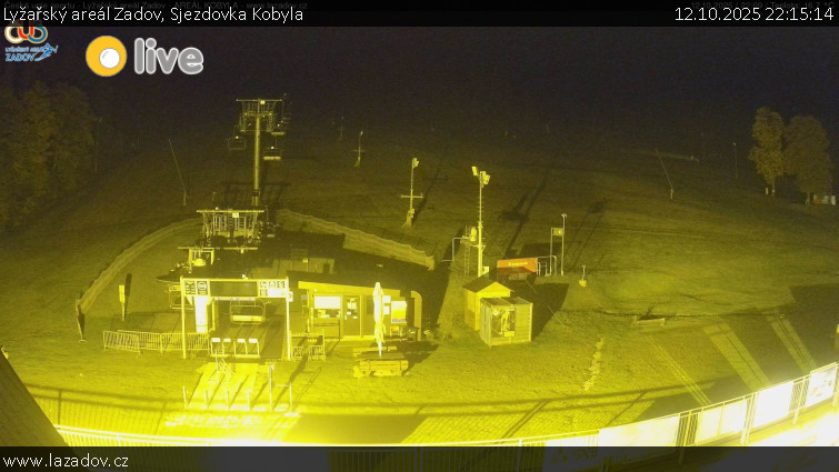 Lyžařský areál Zadov - Sjezdovka Kobyla - 12.10.2025 v 22:15 Lyžařský areál Zadov - Sjezdovka Kobyla - 12.10.2025 v 22:15