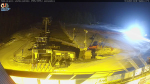 Lyžařský areál Zadov - Sjezdovka Kobyla - 13.12.2025 v 22:45 Lyžařský areál Zadov - Sjezdovka Kobyla - 13.12.2025 v 22:45
