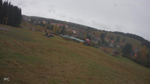 Ski areál Velflink Pernink - Sjezdovka - 23.10.2025 v 10:46 Ski areál Velflink Pernink - Sjezdovka - 23.10.2025 v 10:46