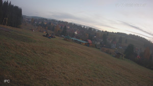 Ski areál Velflink Pernink - Sjezdovka - 1.11.2025 v 06:45 Ski areál Velflink Pernink - Sjezdovka - 1.11.2025 v 06:45