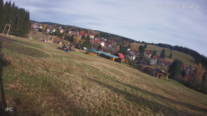 Ski areál Velflink Pernink - Sjezdovka - 1.11.2025 v 10:15 Ski areál Velflink Pernink - Sjezdovka - 1.11.2025 v 10:15