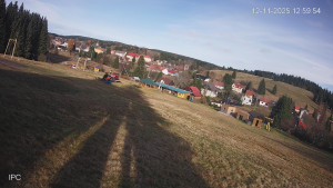 Ski areál Velflink Pernink - Sjezdovka - 12.11.2025 v 13:03 Ski areál Velflink Pernink - Sjezdovka - 12.11.2025 v 13:03