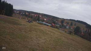 Ski areál Velflink Pernink - Sjezdovka - 15.11.2025 v 13:45 Ski areál Velflink Pernink - Sjezdovka - 15.11.2025 v 13:45