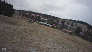 Ski areál Velflink Pernink - Sjezdovka - 17.11.2025 v 09:15 Ski areál Velflink Pernink - Sjezdovka - 17.11.2025 v 09:15